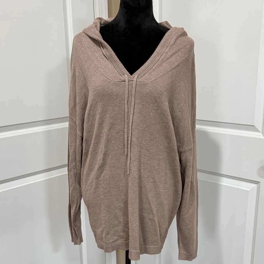 New York & Company Tan Sweater